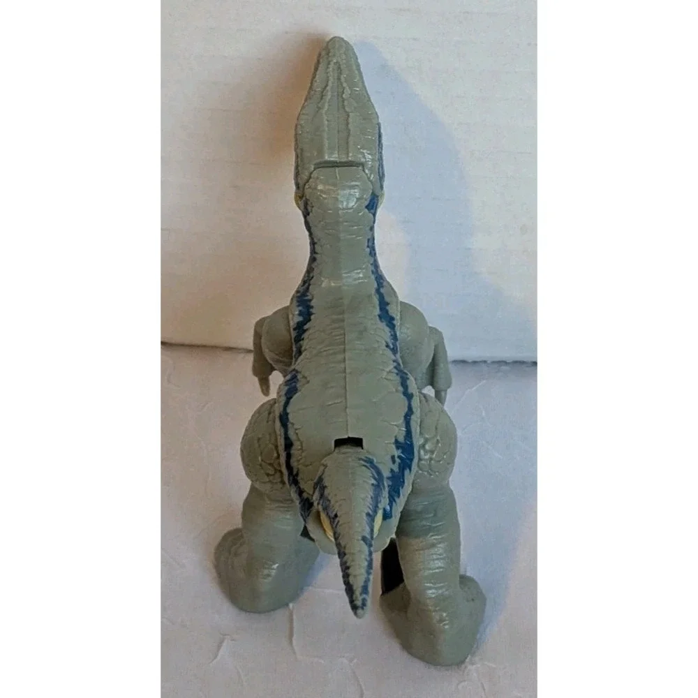 Jurassic World Dinosaurs Velociraptor Pachycephalosaurus Dilophosaurus Baby Park